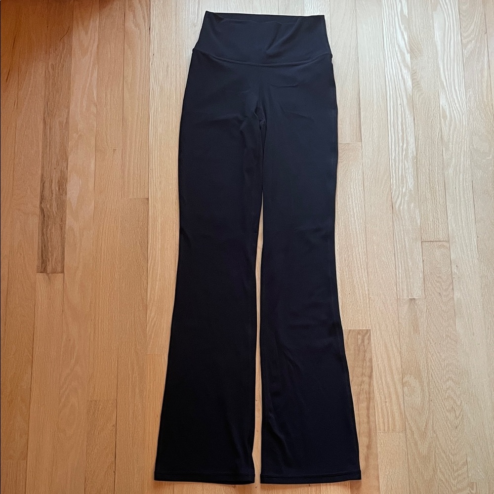 Athleta Transcend Slim Flared Legging
